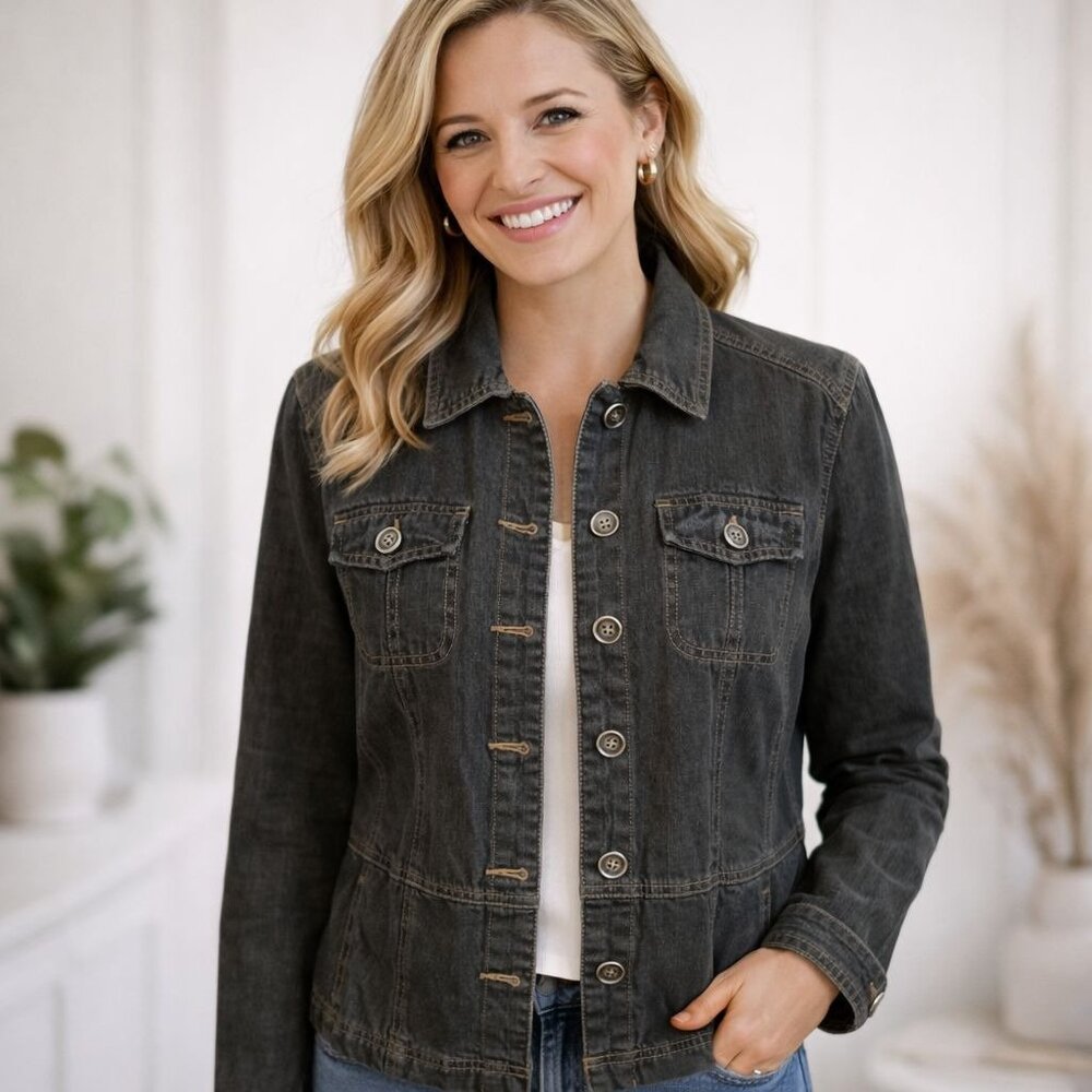 French Cuff Dark Wash Denim Jacket With Button Front & Chest Pockets Size Large
